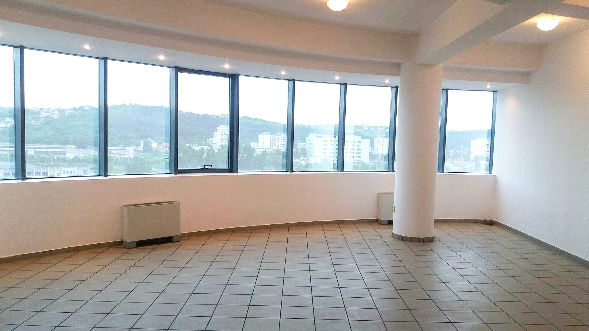 Interior 3